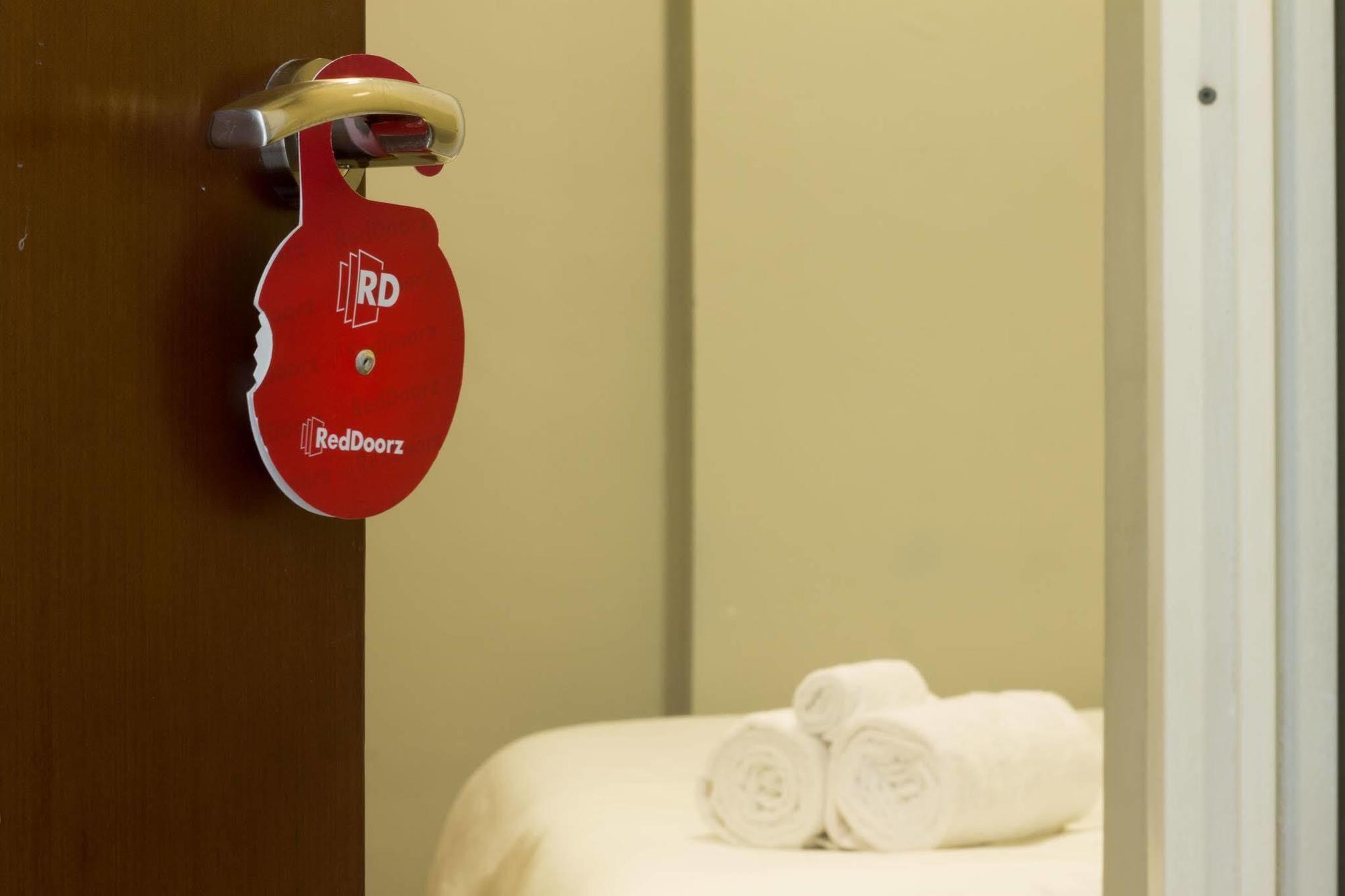 Redliving Apartemen The Suites Metro - Mary Tower E Bandung Bagian luar foto