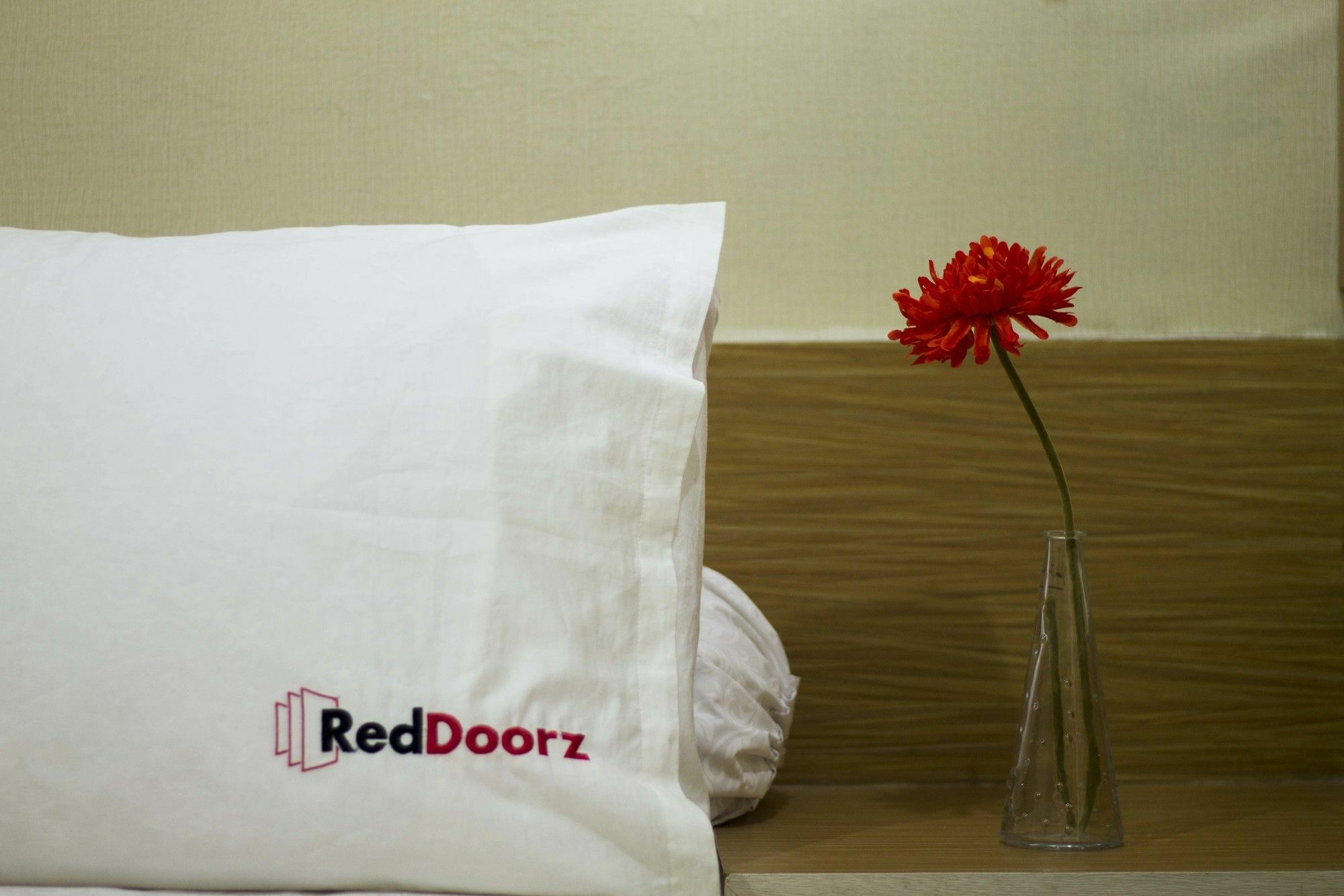 Redliving Apartemen The Suites Metro - Mary Tower E Bandung Bagian luar foto