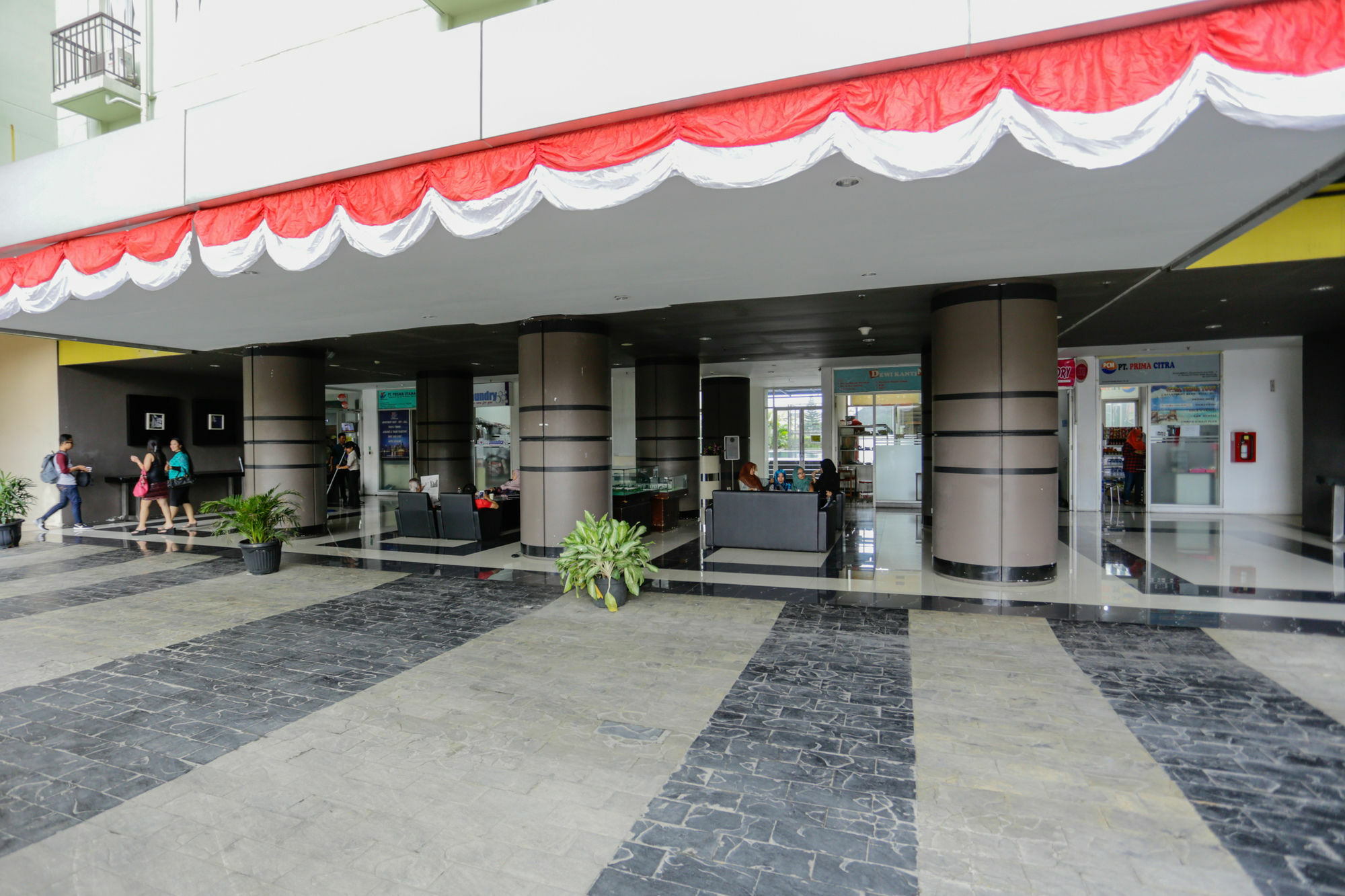 Redliving Apartemen The Suites Metro - Mary Tower E Bandung Bagian luar foto
